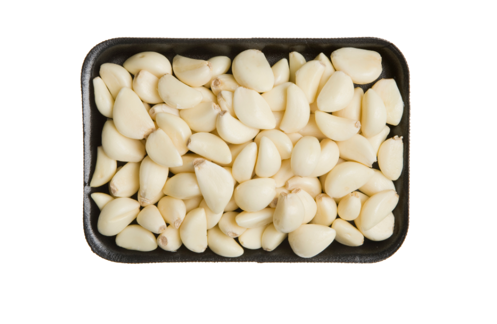 ثوم مقشر طازج